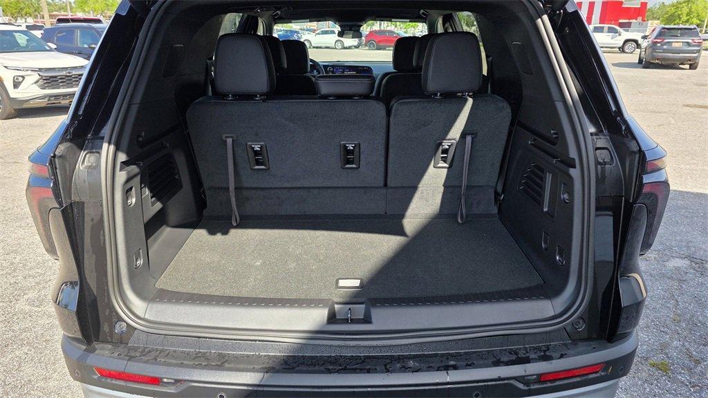 new 2025 Chevrolet Traverse car, priced at $42,285
