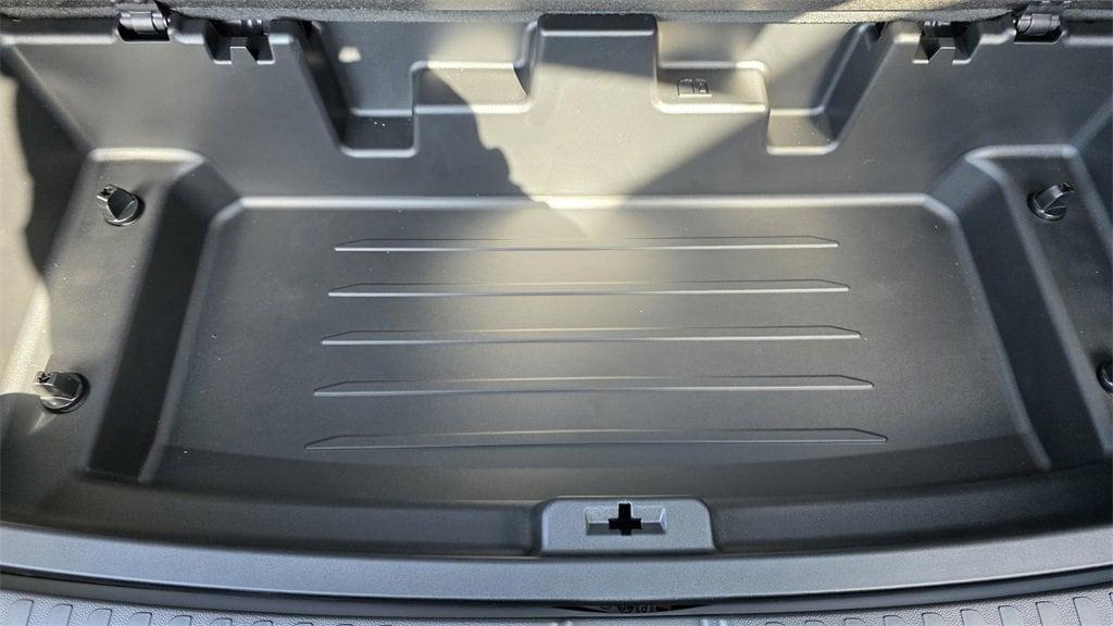 new 2025 Chevrolet Traverse car, priced at $42,285