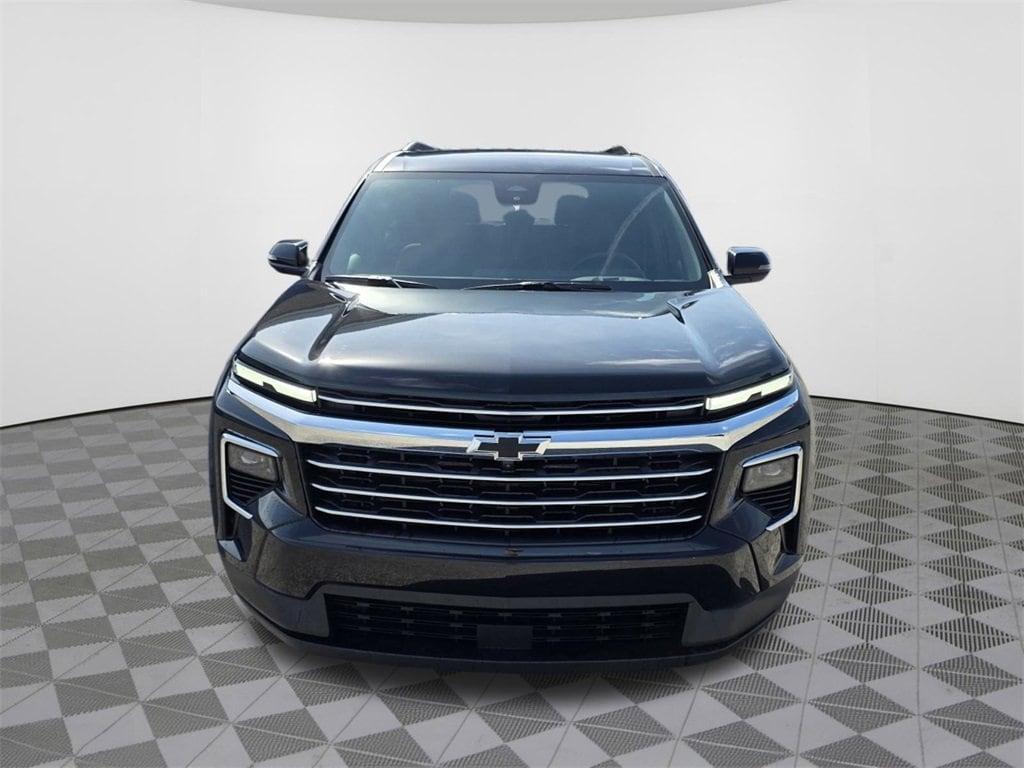 new 2025 Chevrolet Traverse car, priced at $42,285
