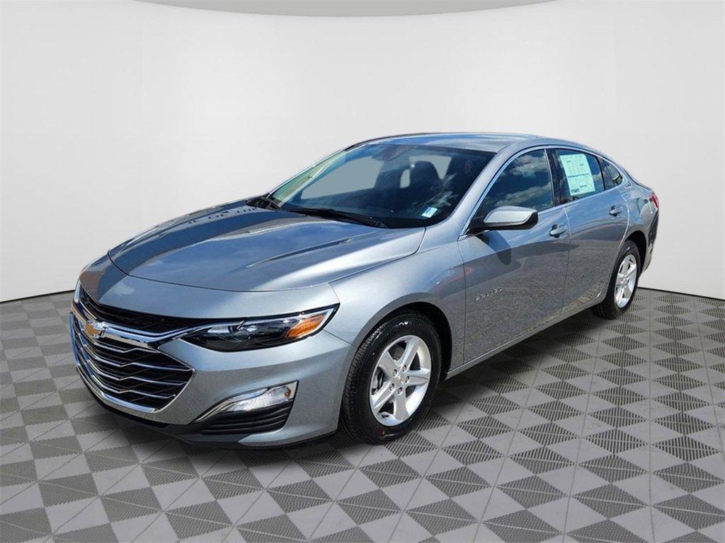 new 2025 Chevrolet Malibu car, priced at $26,995