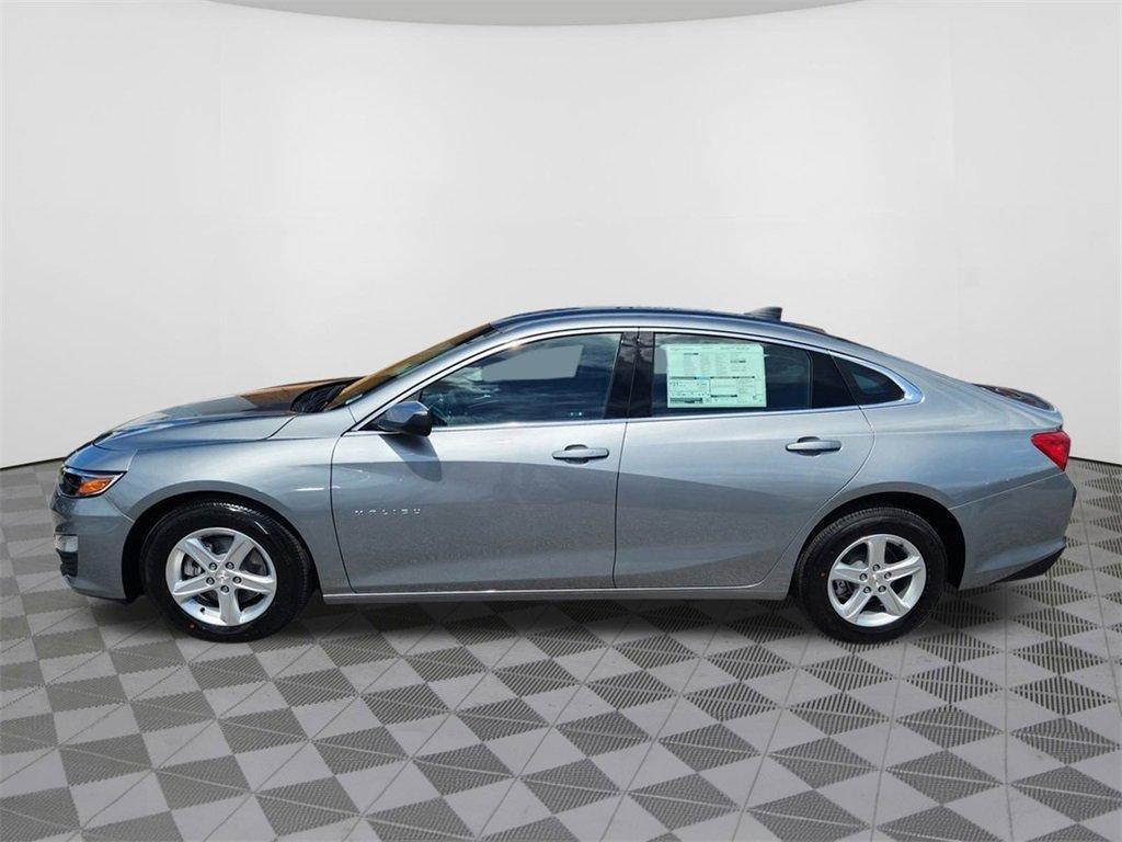 new 2025 Chevrolet Malibu car, priced at $26,995