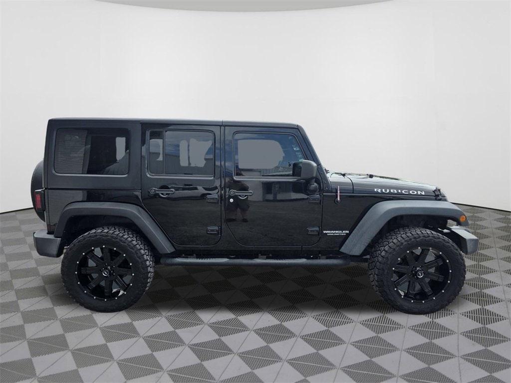 used 2015 Jeep Wrangler Unlimited car, priced at $19,995