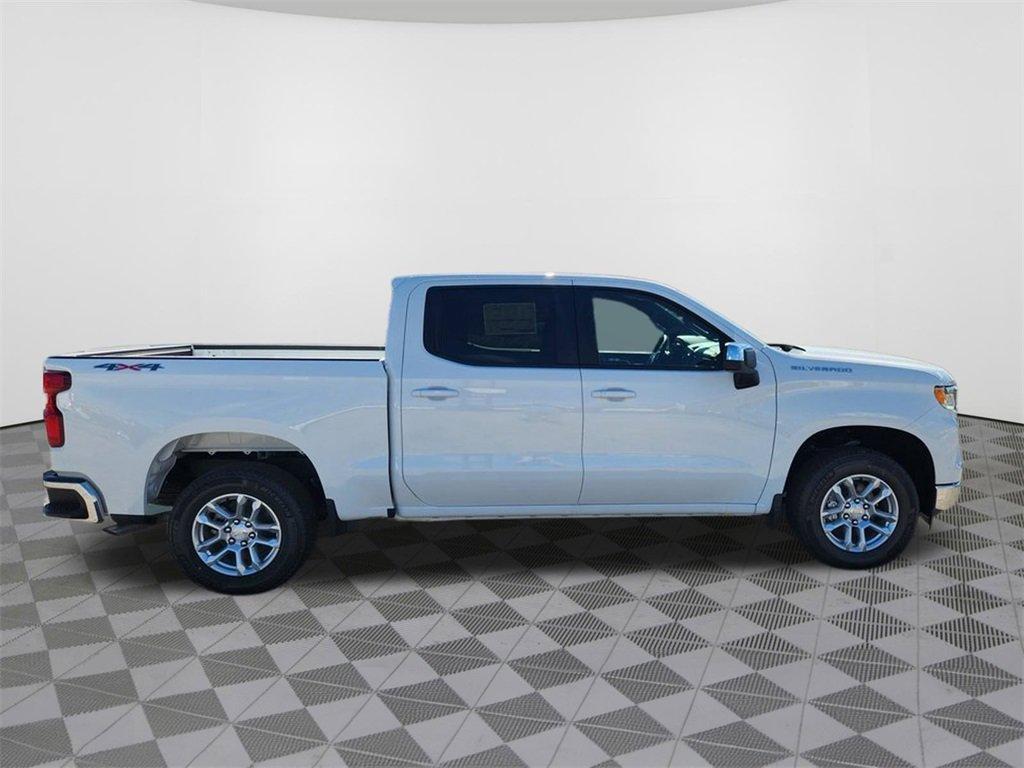 new 2024 Chevrolet Silverado 1500 car, priced at $43,995