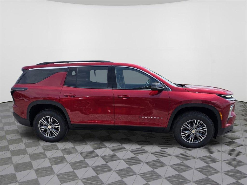 new 2025 Chevrolet Traverse car, priced at $40,595