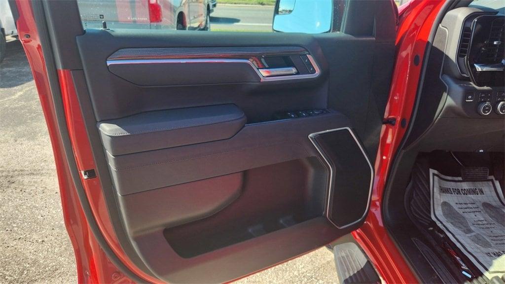 new 2025 Chevrolet Silverado 1500 car, priced at $55,040