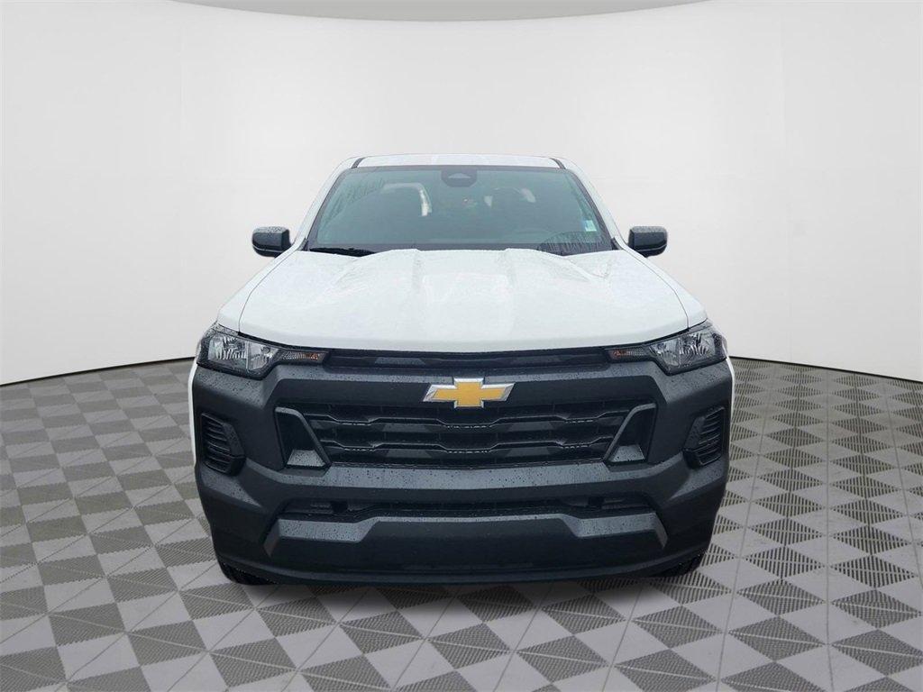 new 2025 Chevrolet Colorado car, priced at $30,995