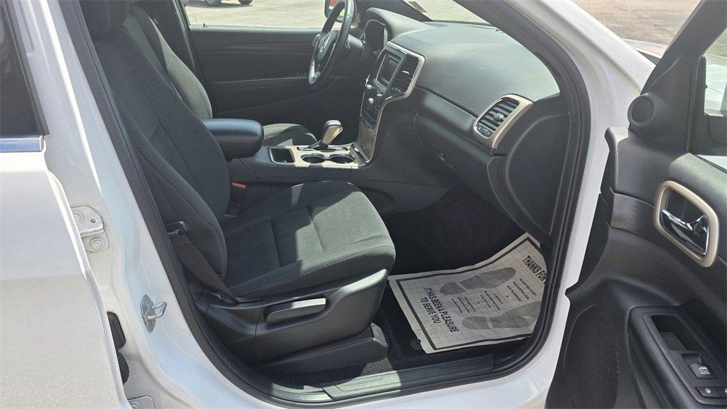 used 2017 Jeep Grand Cherokee car, priced at $13,499