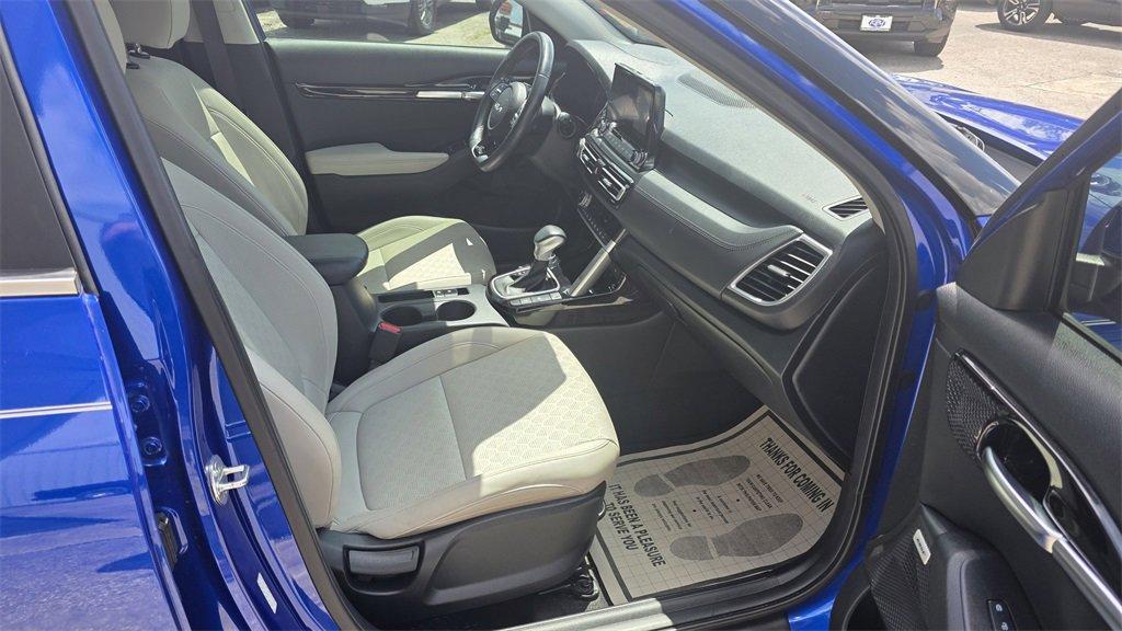 used 2023 Kia Seltos car, priced at $22,999