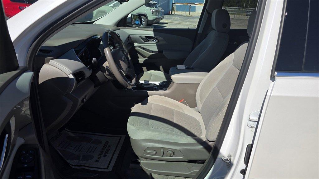 used 2020 Chevrolet Traverse car, priced at $14,995