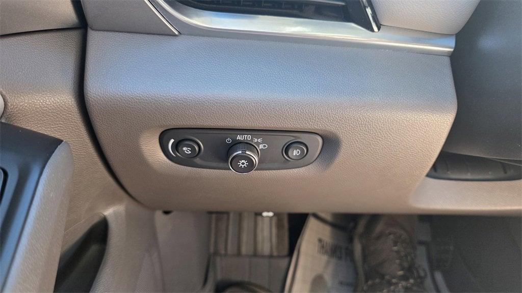 used 2020 Chevrolet Traverse car, priced at $14,995