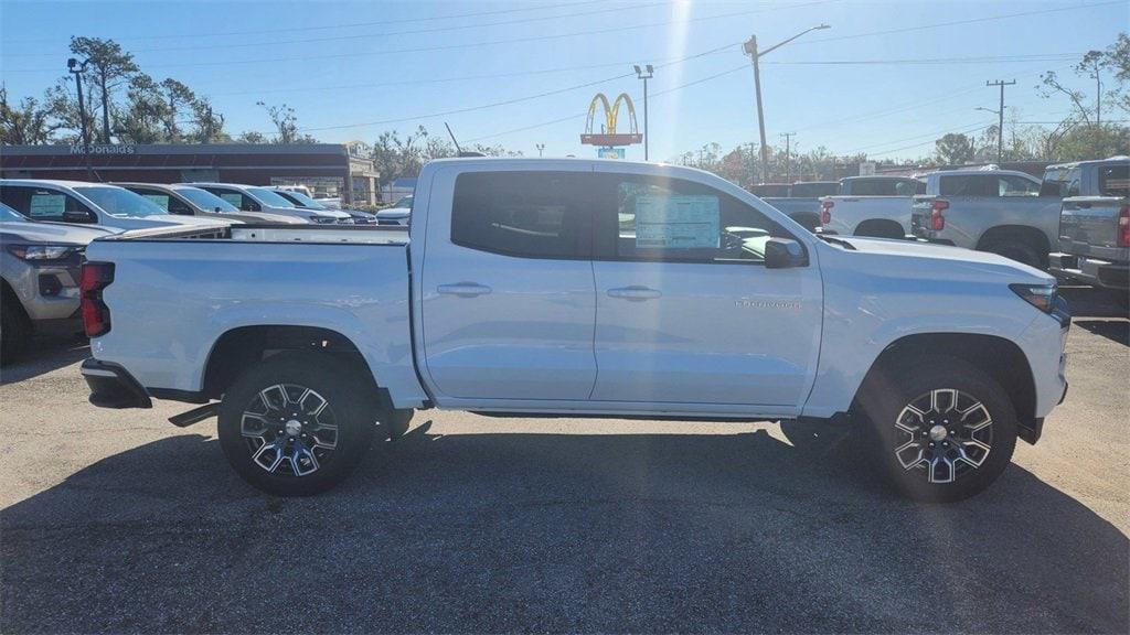 new 2024 Chevrolet Colorado car, priced at $38,090