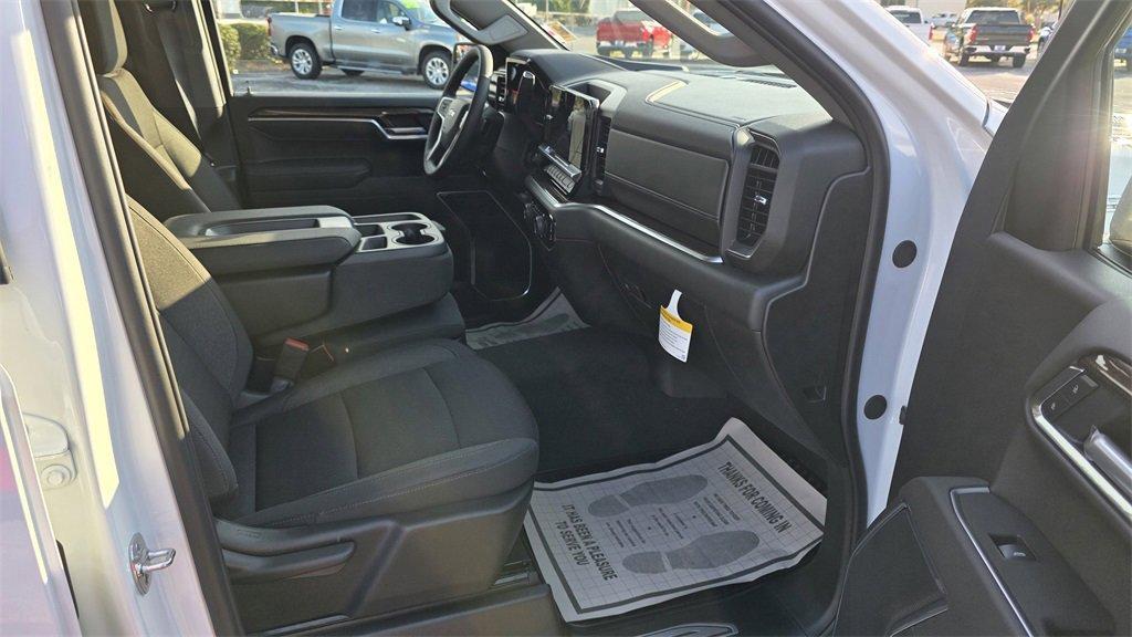 new 2025 Chevrolet Silverado 1500 car, priced at $42,295