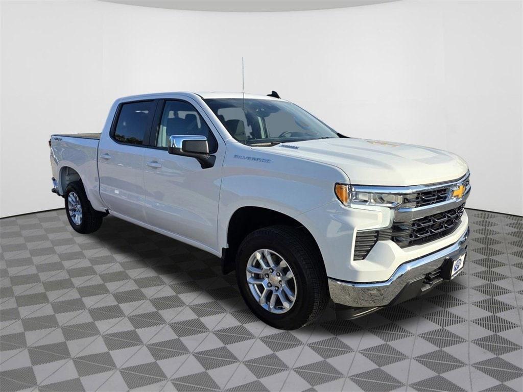 new 2025 Chevrolet Silverado 1500 car, priced at $42,295