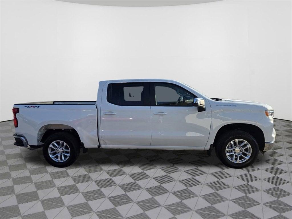 new 2025 Chevrolet Silverado 1500 car, priced at $42,295