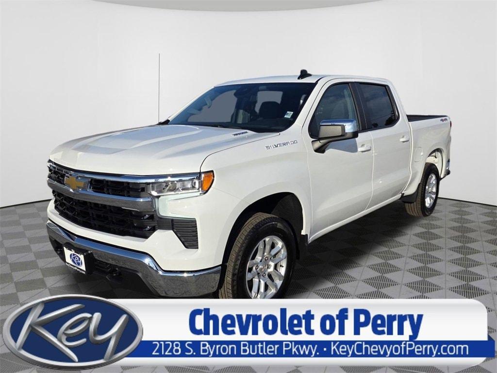 new 2025 Chevrolet Silverado 1500 car, priced at $42,295