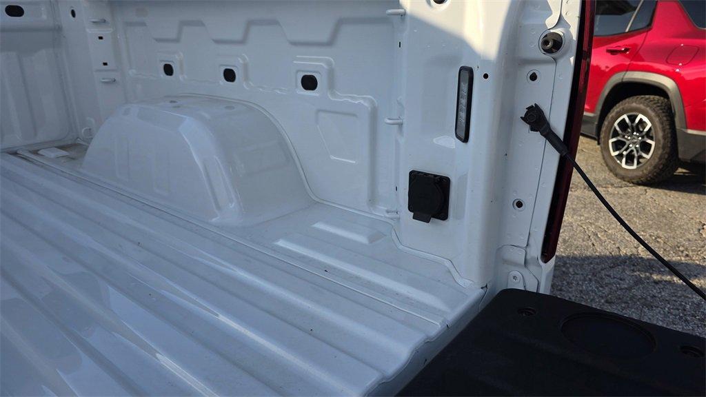 new 2025 Chevrolet Silverado 1500 car, priced at $42,295