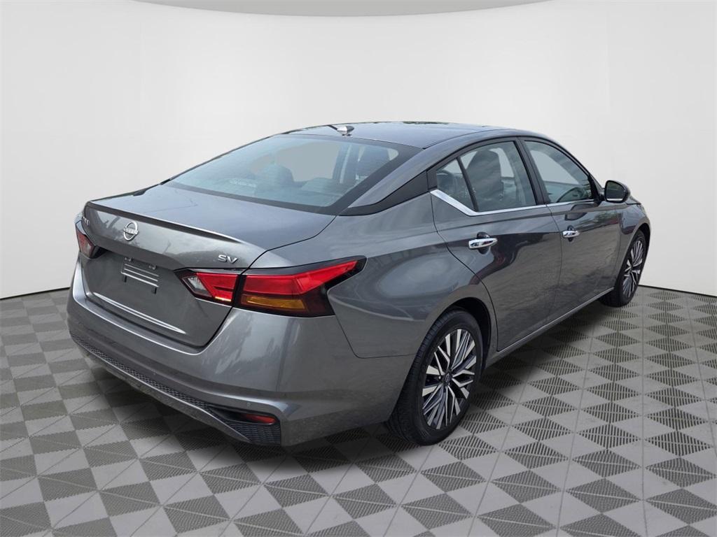 used 2023 Nissan Altima car, priced at $19,999