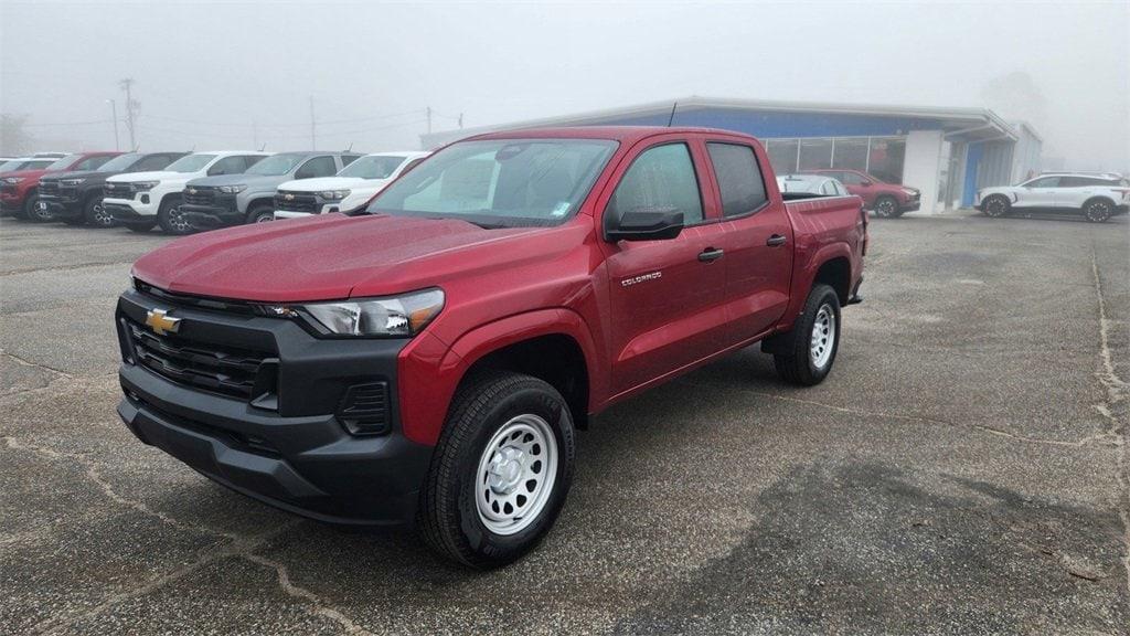 new 2025 Chevrolet Colorado car, priced at $33,875