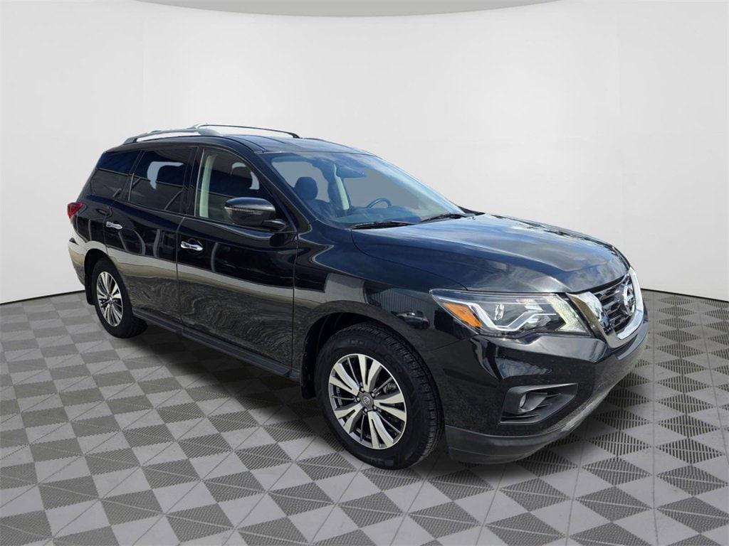 used 2020 Nissan Pathfinder car, priced at $19,995