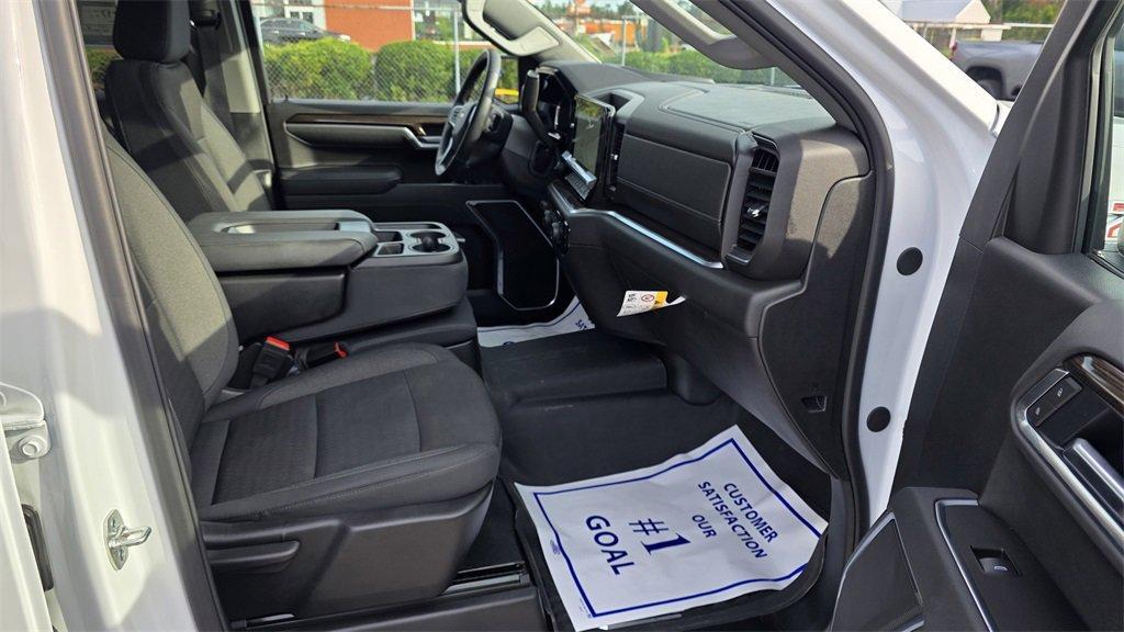 new 2025 Chevrolet Silverado 1500 car, priced at $50,535