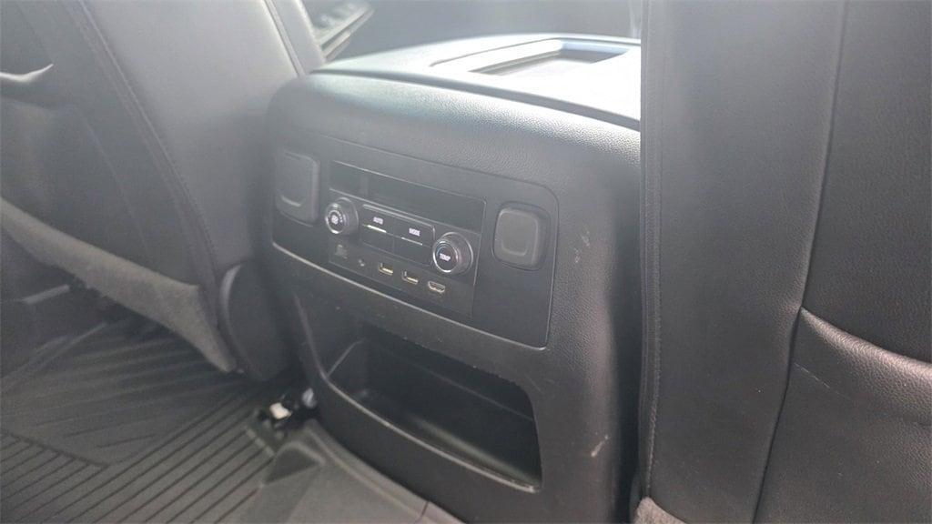 used 2020 GMC Yukon car, priced at $29,999