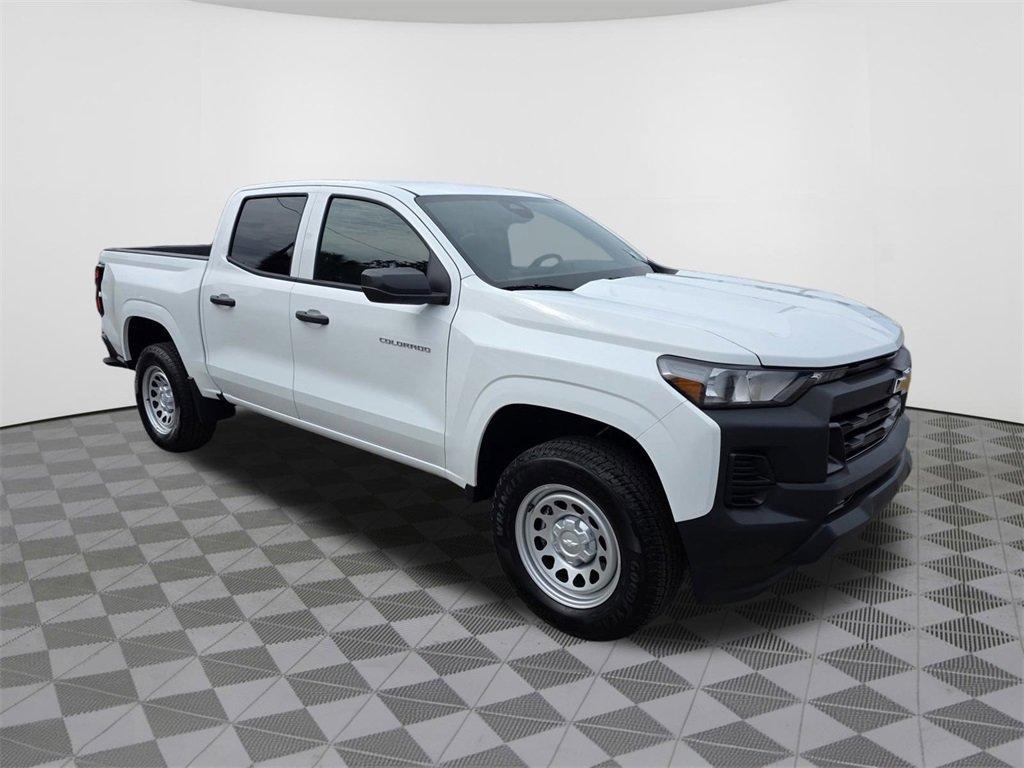 used 2025 Chevrolet Colorado car, priced at $30,995