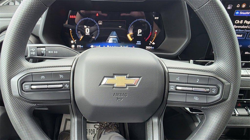 used 2025 Chevrolet Colorado car, priced at $30,995