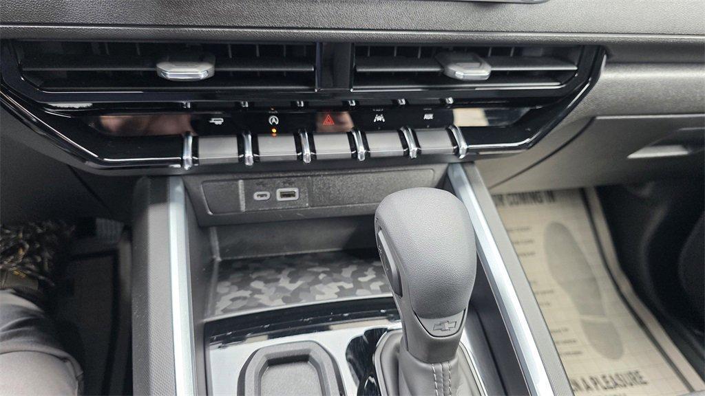 used 2025 Chevrolet Colorado car, priced at $30,995
