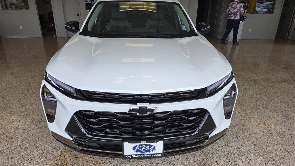 new 2025 Chevrolet Trax car, priced at $24,455
