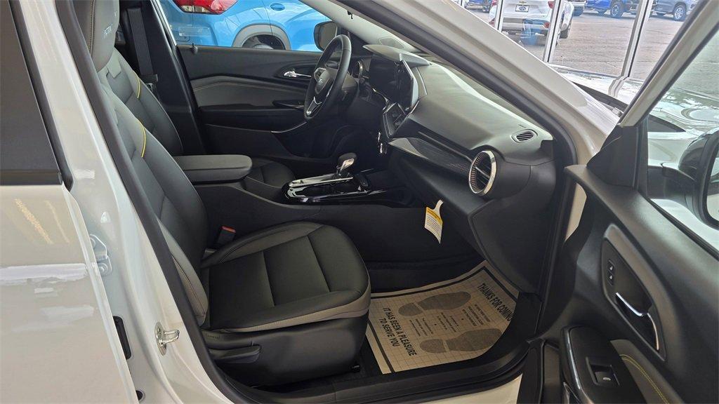 new 2025 Chevrolet Trax car, priced at $24,455