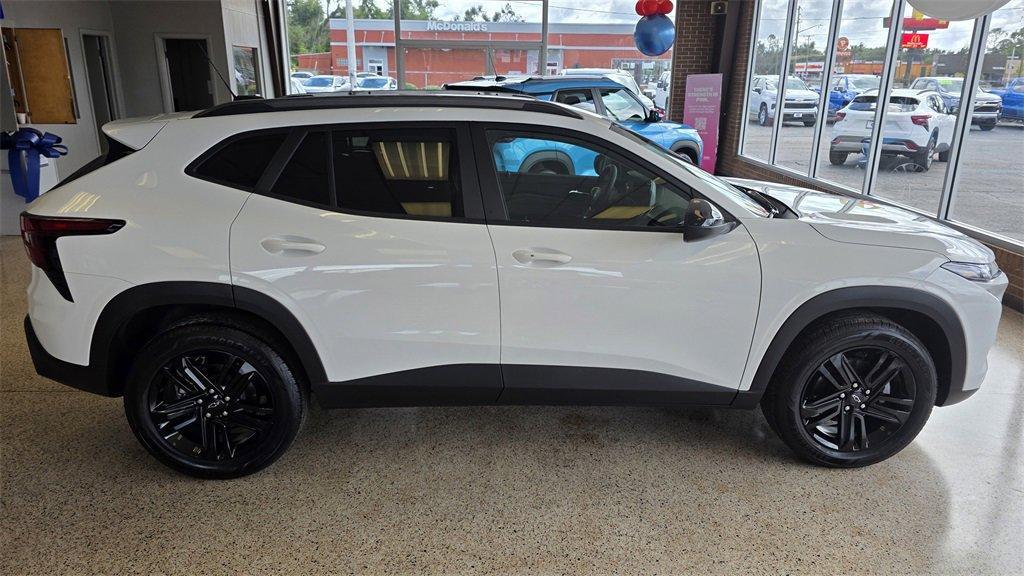 new 2025 Chevrolet Trax car, priced at $24,455