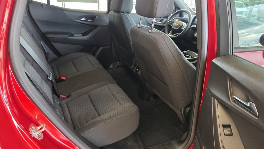 new 2025 Chevrolet Equinox car, priced at $28,585