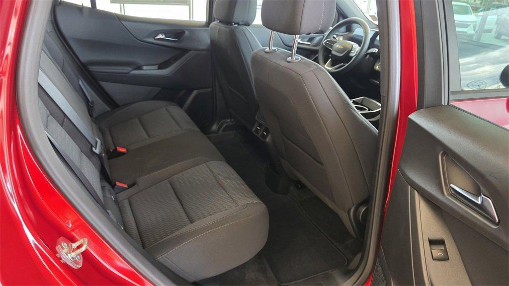 new 2025 Chevrolet Equinox car, priced at $38,585