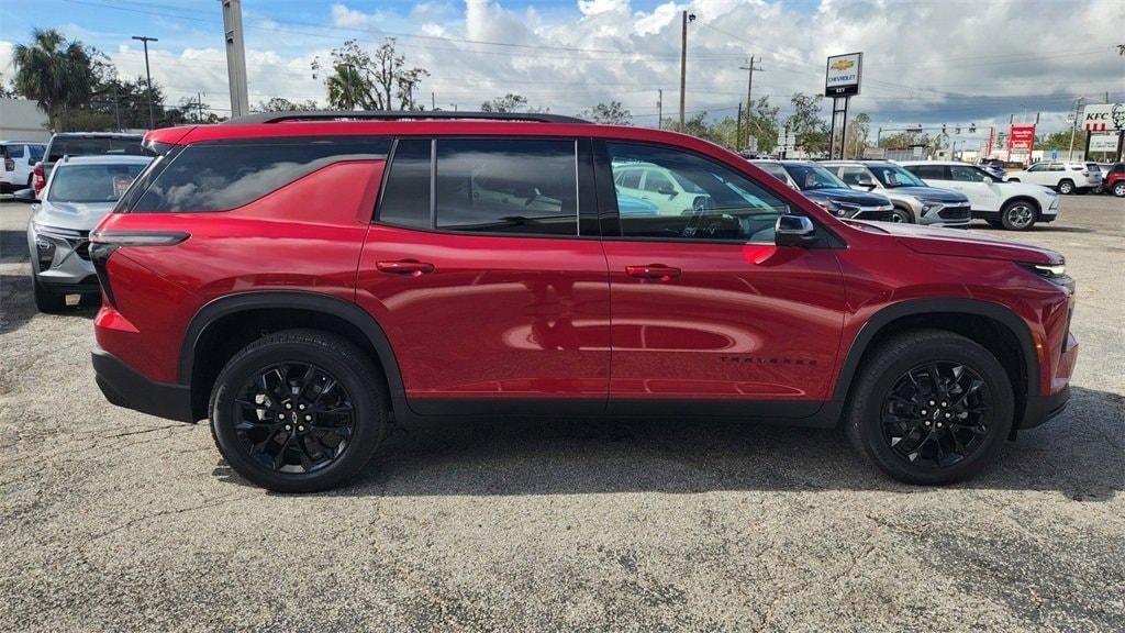 new 2024 Chevrolet Traverse car, priced at $48,645