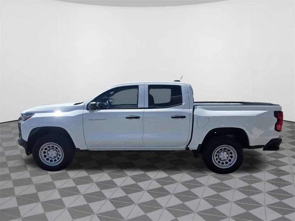 new 2025 Chevrolet Colorado car, priced at $30,995