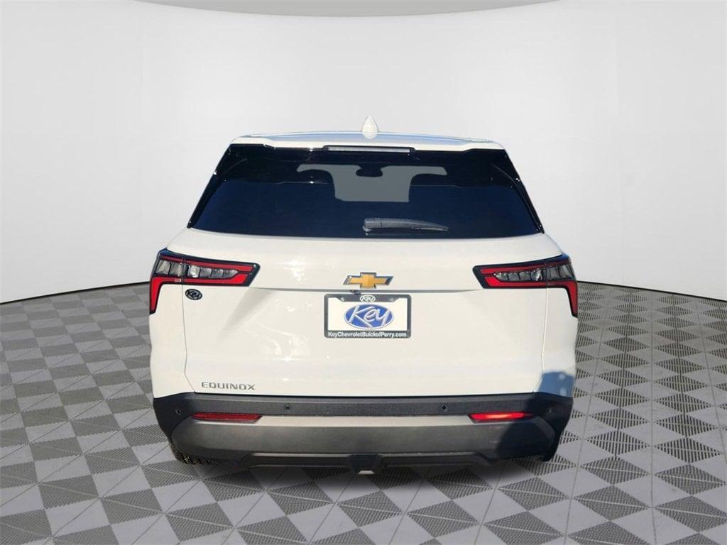 new 2025 Chevrolet Equinox car, priced at $28,495