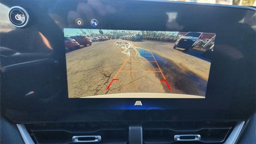 new 2025 Chevrolet Equinox car, priced at $26,995