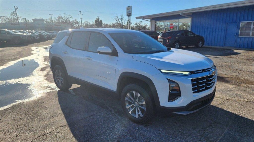 new 2025 Chevrolet Equinox car, priced at $28,495