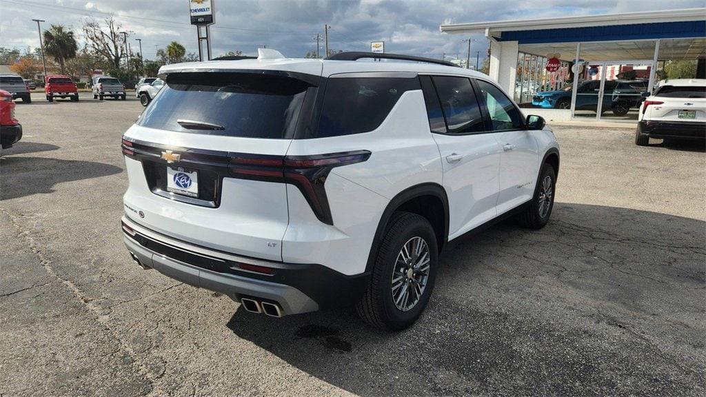 new 2024 Chevrolet Traverse car, priced at $39,670