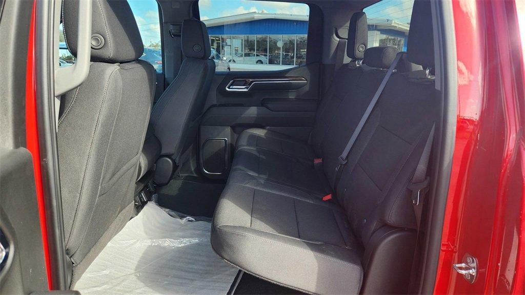 new 2024 Chevrolet Silverado 1500 car, priced at $43,995
