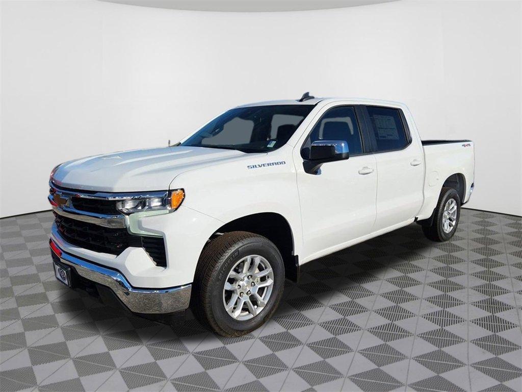 new 2024 Chevrolet Silverado 1500 car, priced at $43,995