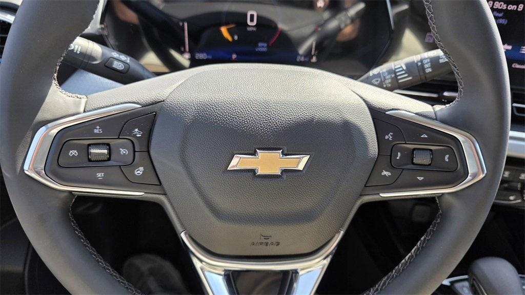 new 2025 Chevrolet Trax car, priced at $22,985