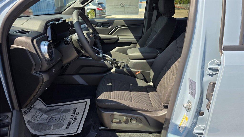 new 2025 Chevrolet Colorado car, priced at $34,180