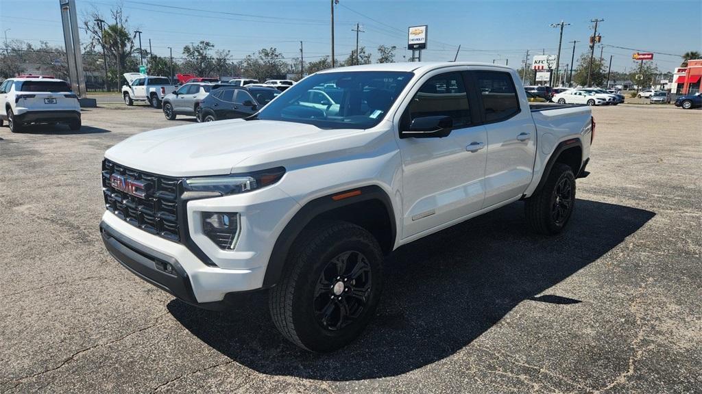 used 2023 GMC Canyon car, priced at $32,999