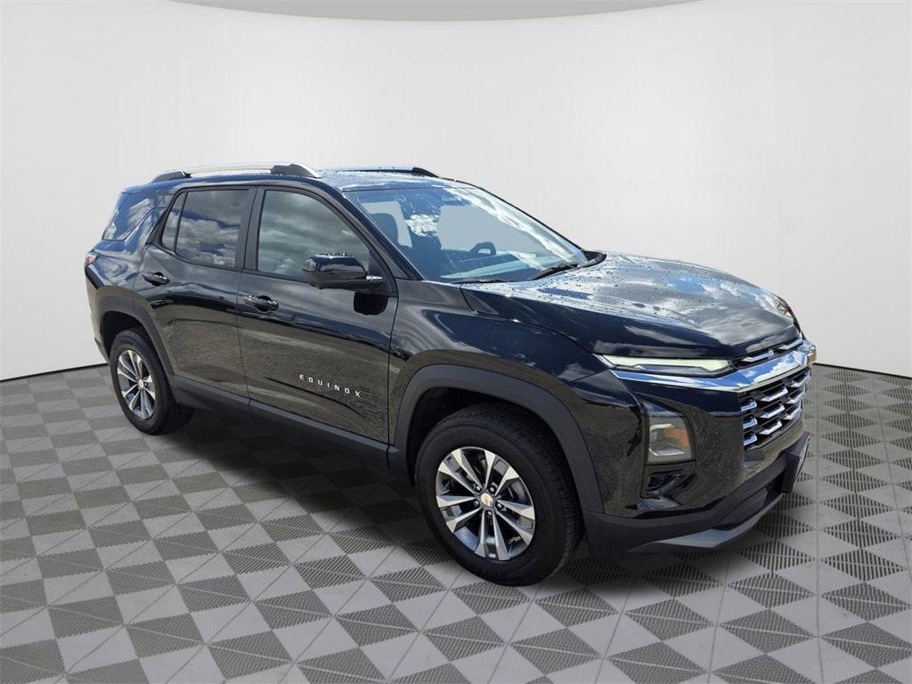 new 2025 Chevrolet Equinox car, priced at $30,345