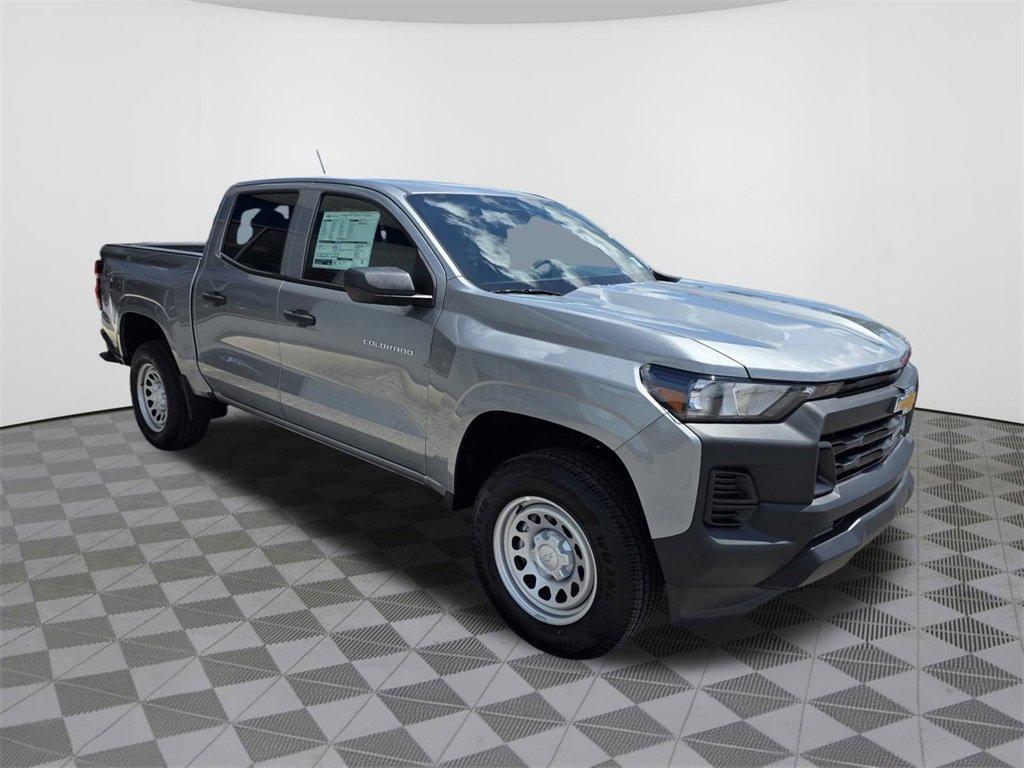 new 2026 Chevrolet Colorado car, priced at $33,995