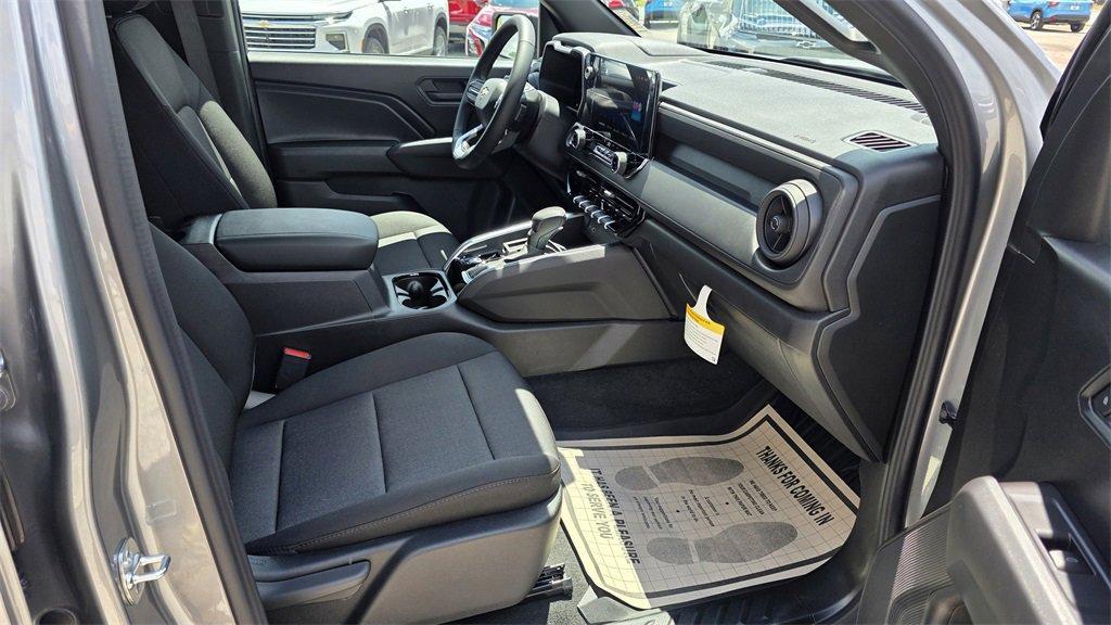 new 2026 Chevrolet Colorado car, priced at $33,995