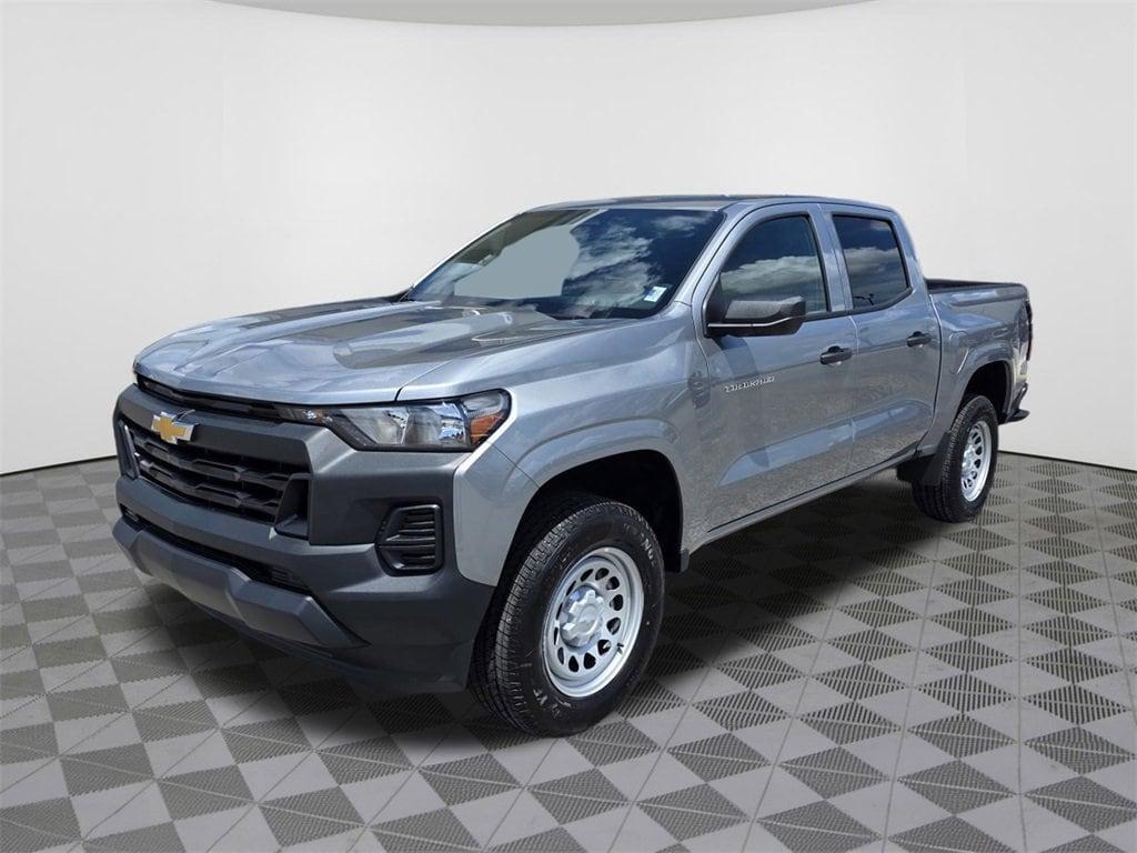 new 2026 Chevrolet Colorado car, priced at $33,995