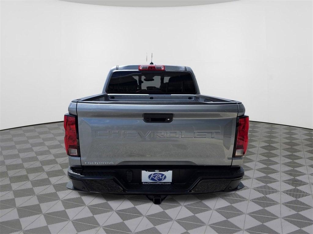 new 2026 Chevrolet Colorado car, priced at $33,995