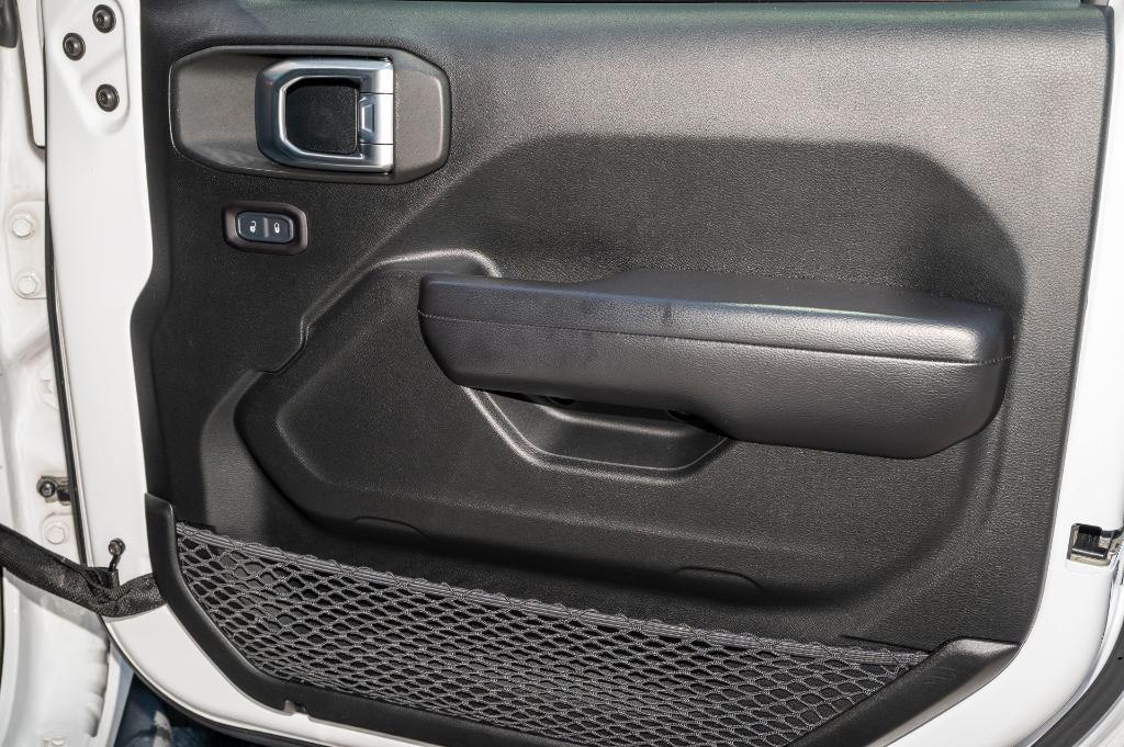 used 2020 Jeep Wrangler car, priced at $29,211